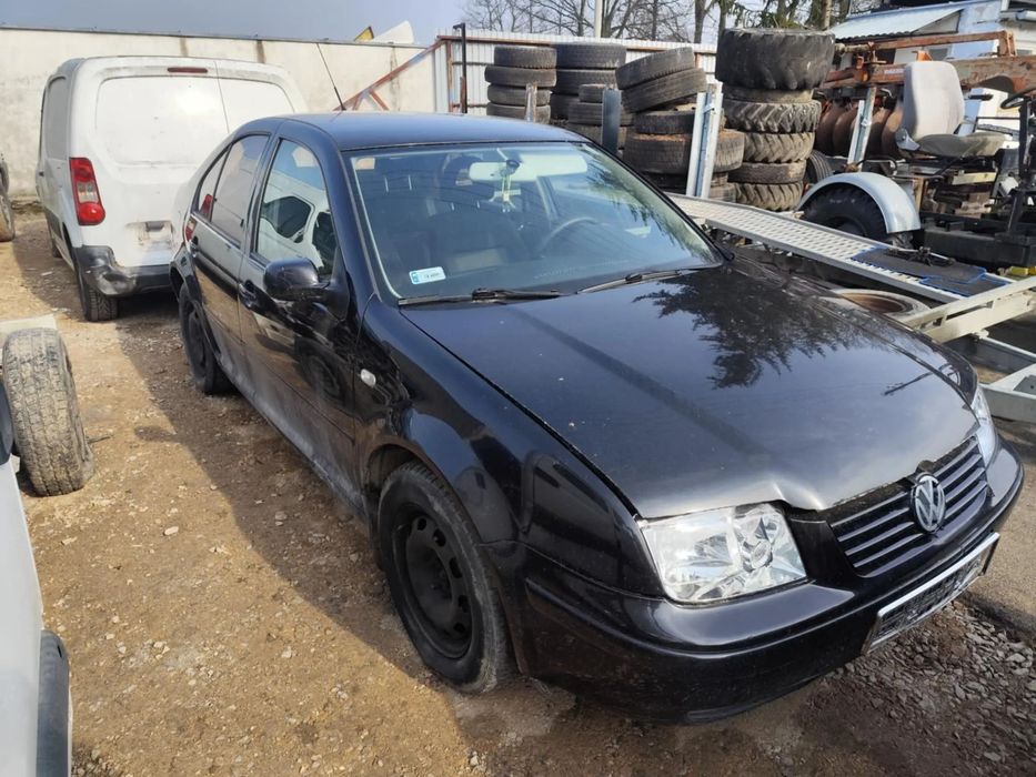 vw bora fotel kanapa deska kokpit podsufitka boczek podłokietnik licznik panel szyb stacyjka