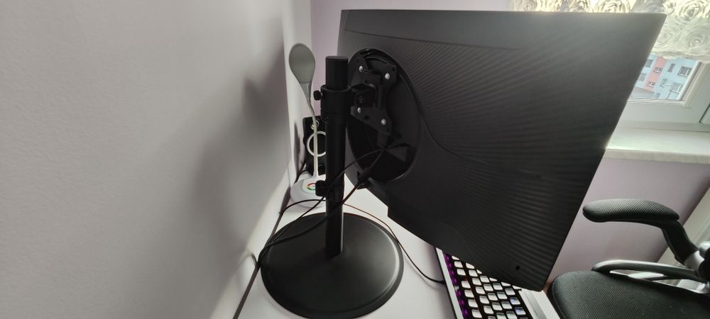 Monitor Samsung Odyssey g5 27  144Hz Curved