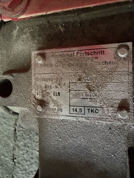 Sprzedam przystawke do  kosy listwowej  .