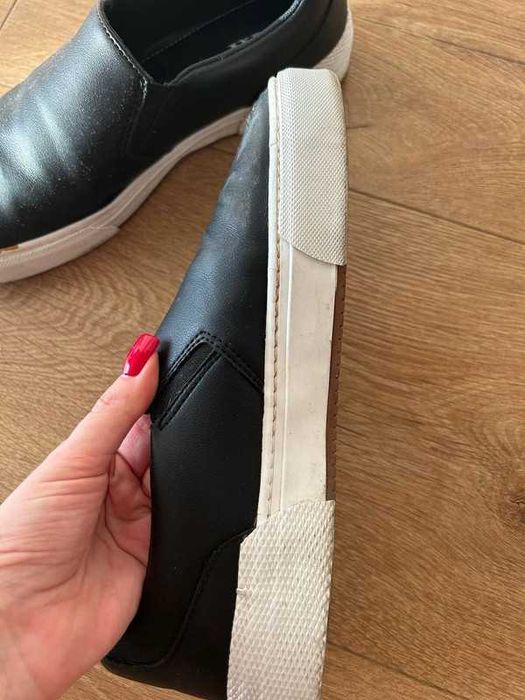 Mokasyny, trampki, slipony męskie Zara