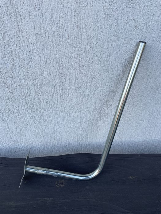 Maszt antenowy uchwyt natynkowy ok 58cm