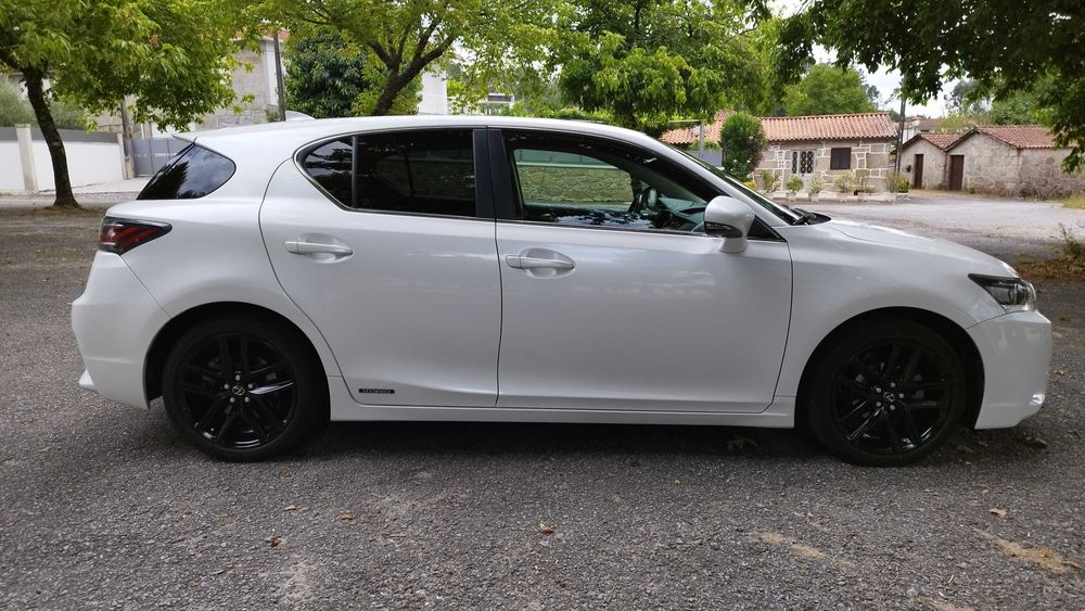 Lexus CT 200h híbrido