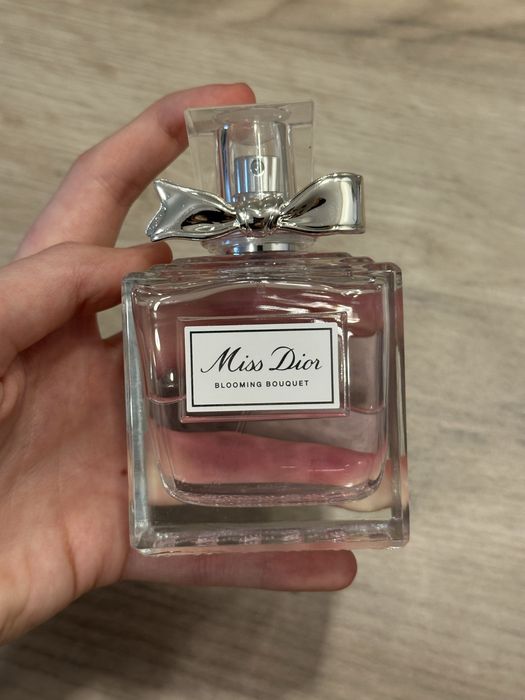 Perfumy dior blooming bouquet 100 ml nowe