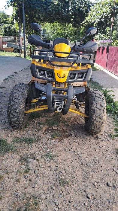 Продам квадрик 200 кубів