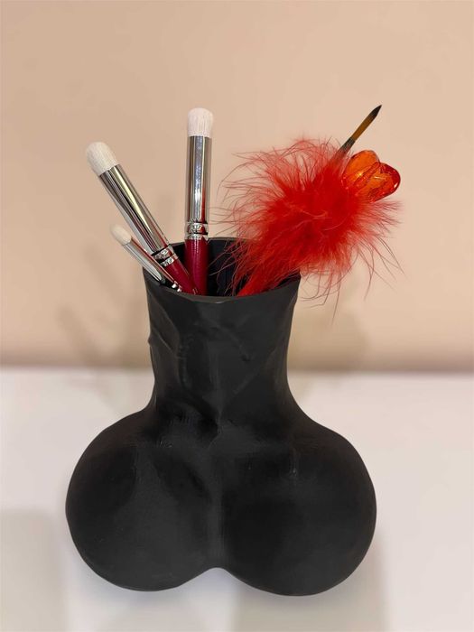 Doniczka Fallus biała śmieszny prezent 18 urodziny wys. 16,5 cm gadżet