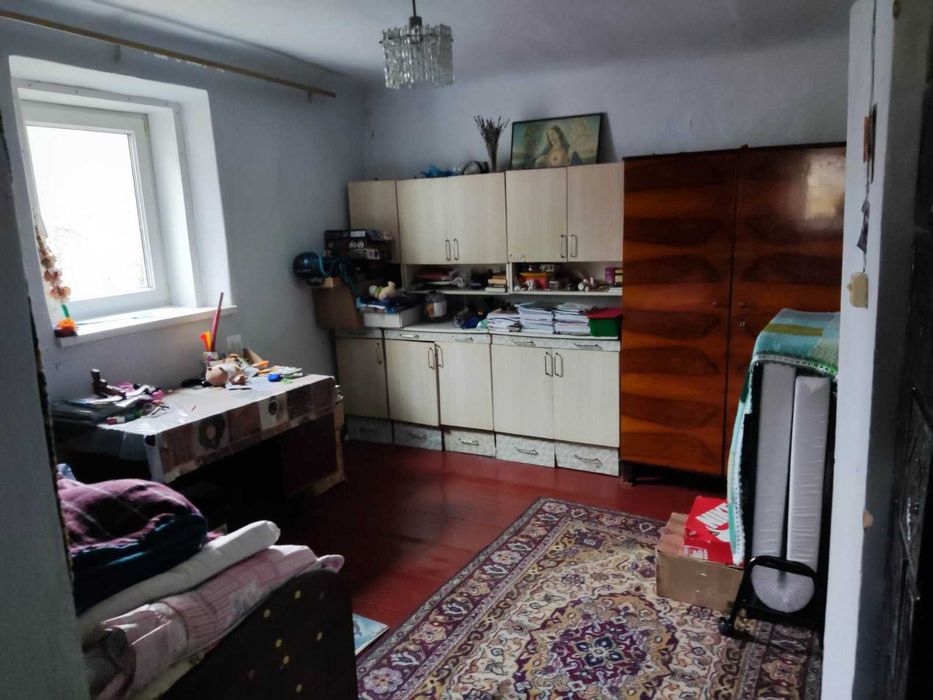 Будинок з ділянкою в центрі міста