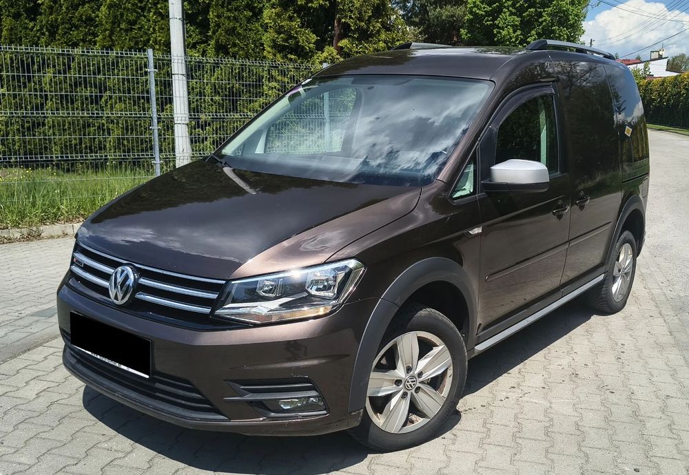 Volkswagen Caddy serwisowany w ASO , orginalny lakier AllTrack