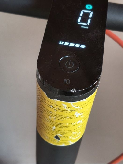 Електросамокат Xiaomi