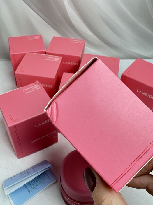 Маска бальзам для губ Laneige Berry