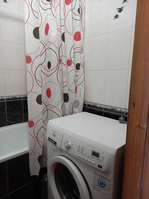 Продам 3-к квартиру, Шевченковский район