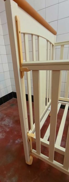 Cama de Bebé "TRAMA" Como Nova