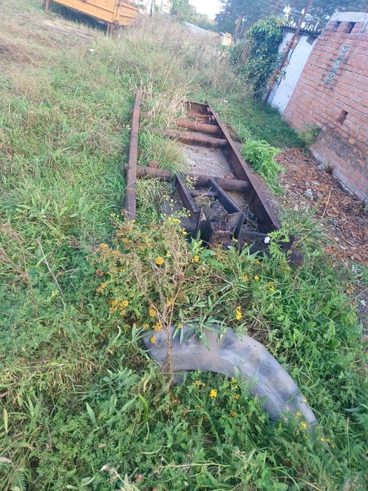 Продам раму і 2 платформи 2ПТС-4