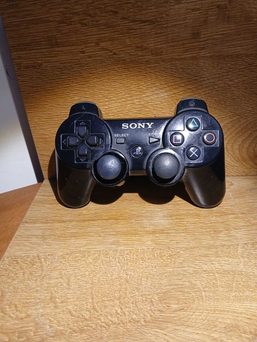 Bundle ps3 com comandos e jogos