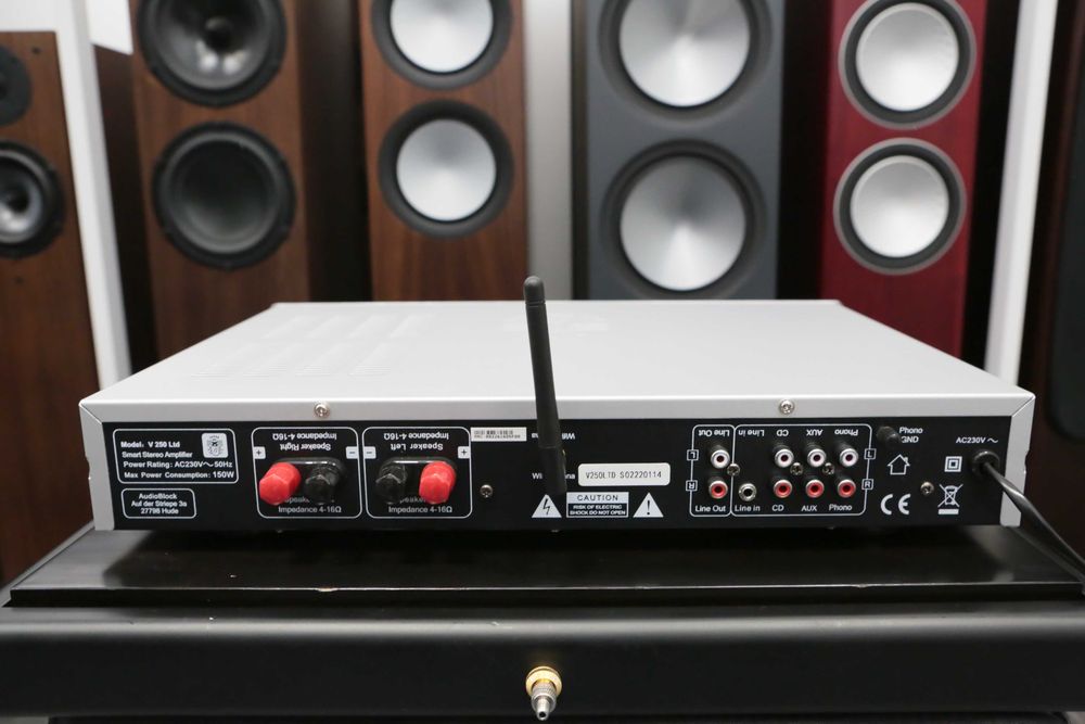 BLOCK V-250 Ltd Limited wzmacniacz zintegrowany
