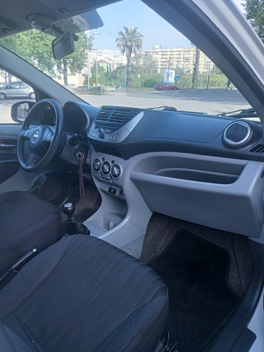 Nissan Pixo 1.0 2010
