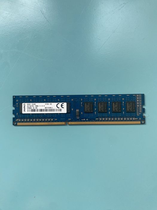 RAM 4GB 1600Hz Kingston64751287307779120