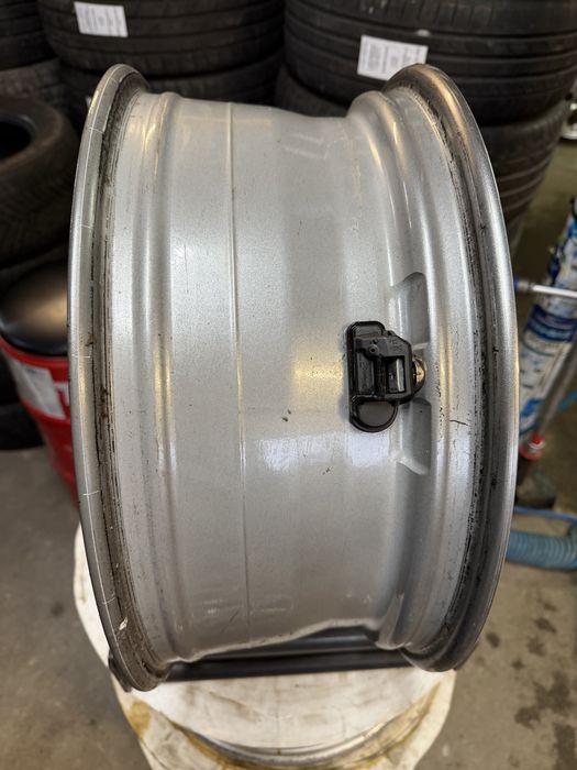 Felgi 5x112 7,5J 18 Cali ET 42,5 | Mercedes W176 A Klasa C E | Komplet