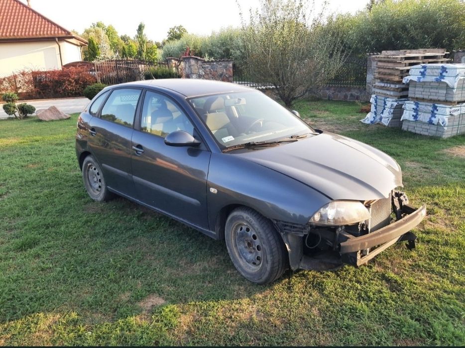 Seat ibiza 3 2006r. Na części