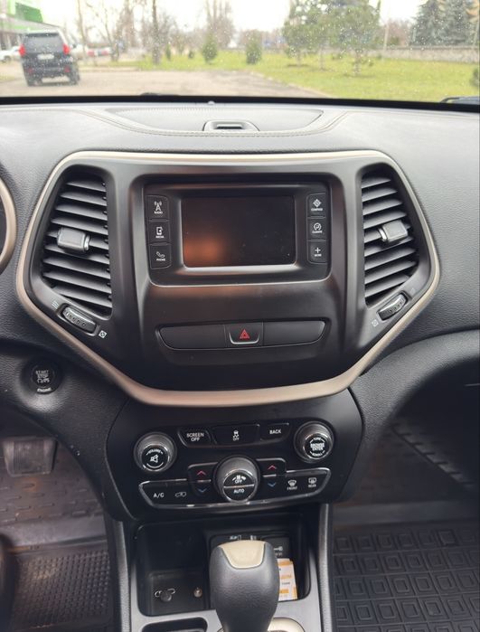 Jeep Cherokee 2.4 газ/бензин