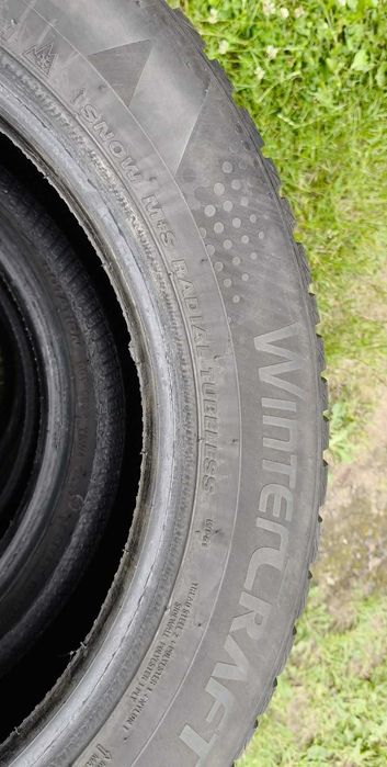 Opony zimowe Kumho Wintercraft 195/60 R16 89H