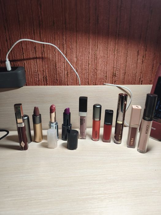 Помада,,YSL,,Guerlain,,Dior,,