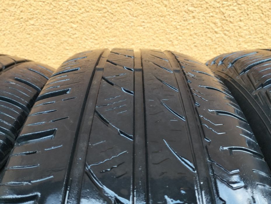 Шини Premiori SUV 215/70/16