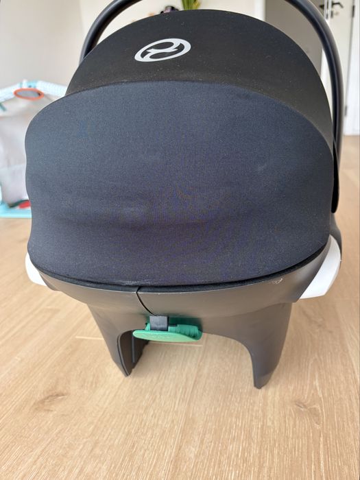 Cadeira Auto CYBEX Aton B2 i-Size + Base Isofix Base One