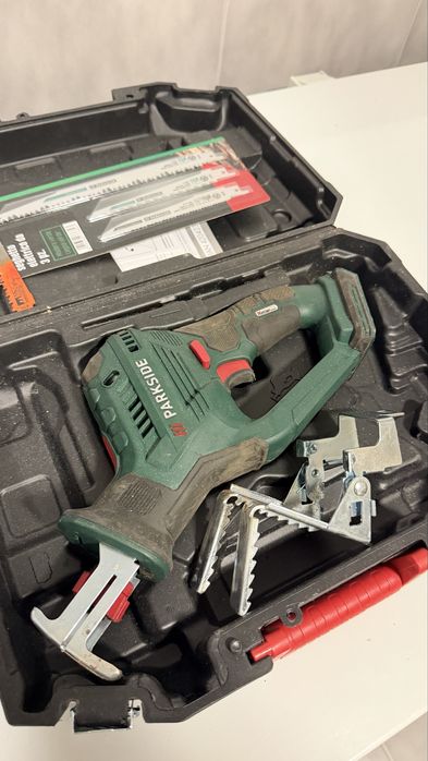 Serrote Eletrico bateria Parkside