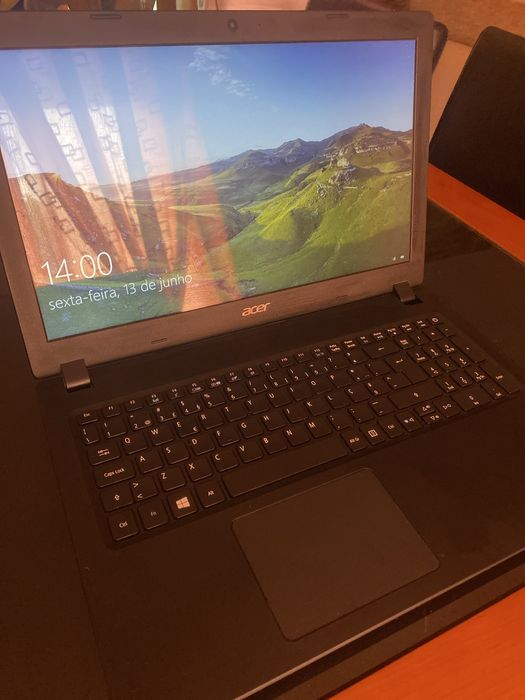 Portátil Acer - bom estado