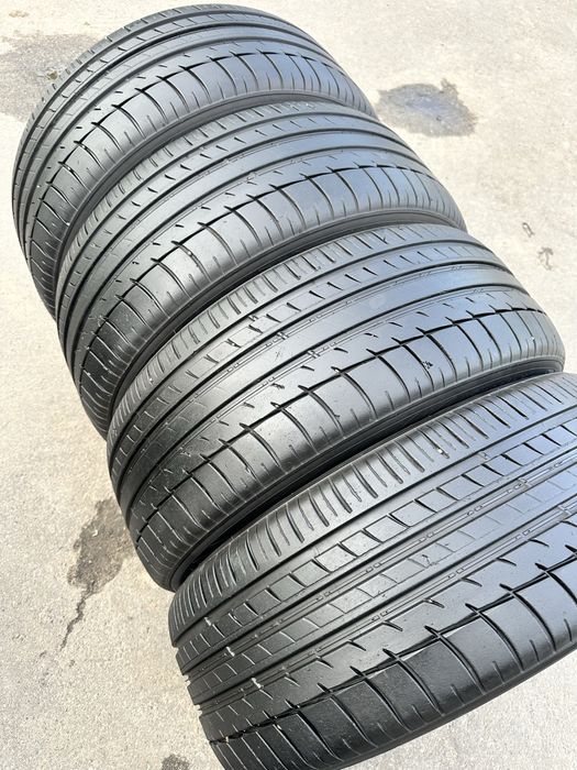 Шини 225 50 18 99W XL Triangle SporteX TH201 комплект