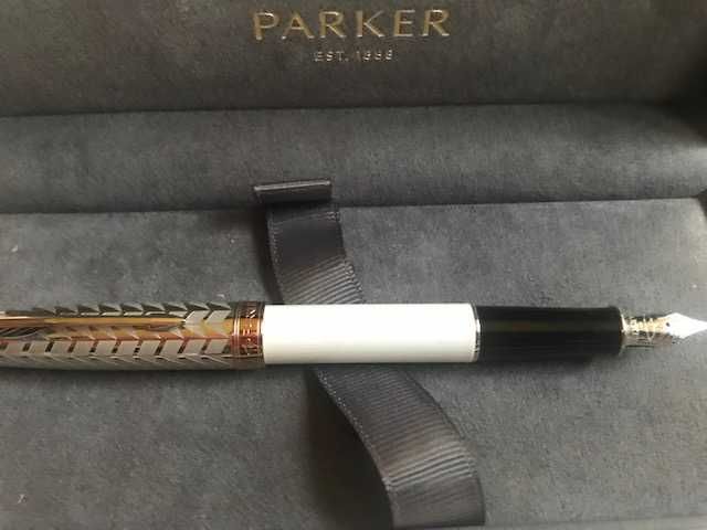 Pióro wieczne Parker Sonnet Perła i Metal CT