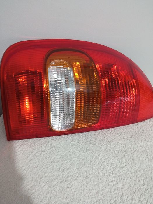 Farolim Opel Corsa B
