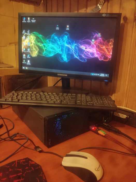 Монитор Samsung SyncMaster E1920N