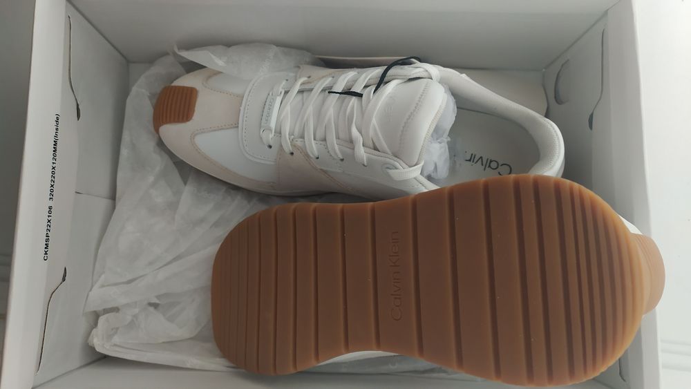 Кросовки женские Calvin Klein