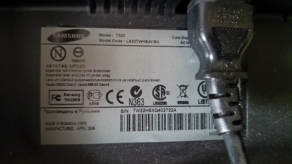 Монитор Samsung t220