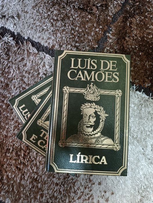Vendo coleção completa de 3 obras de Luís de Camões