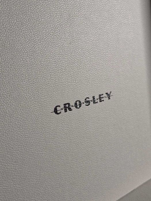 Вініловий програвач Crosley Voyager