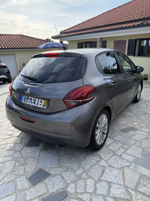 Peugeot 208 1.6 Diesel 2018