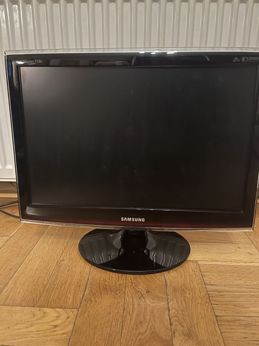 Monitor Samsung SM T190 18”