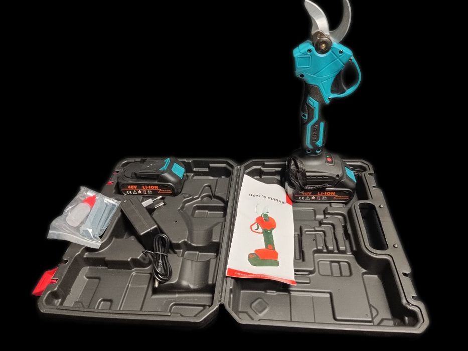 Tesoura de Poda Elétrica (Nova) | 48V | 2 Baterias Compatíveis Makita
