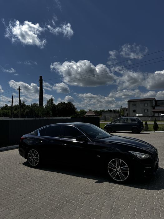 Infiniti q50 2.2d 2015