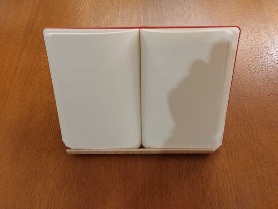 Suporte para livro ou papeis