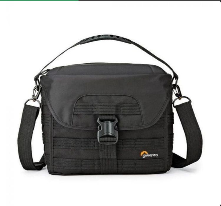 Сумка для фотоаппарата Lowepro ProTactic SH 180 AW .