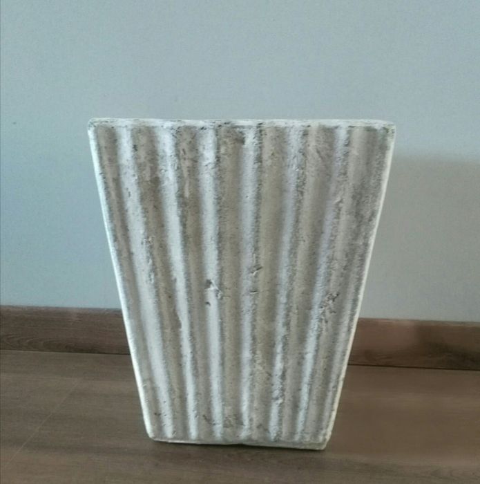 Donica betonowa wysokość 30cm