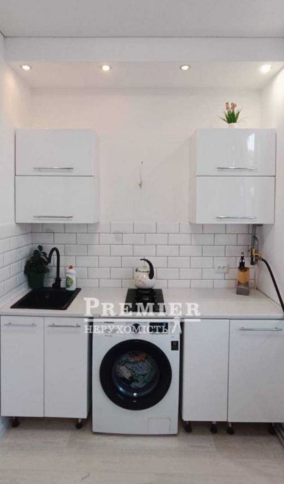 Продам частину будинку з окремим подвір’ям. Центральний р-н