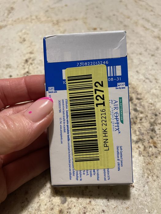 Soczewki nawilżające/ astygmatyzm