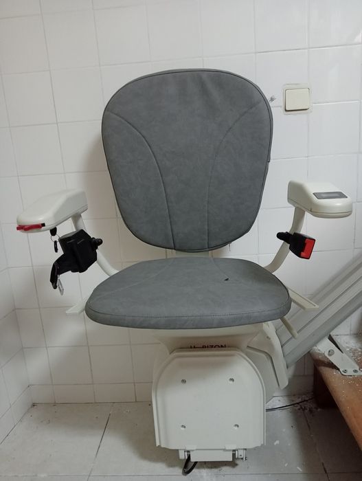 Cadeira-elevador de escada