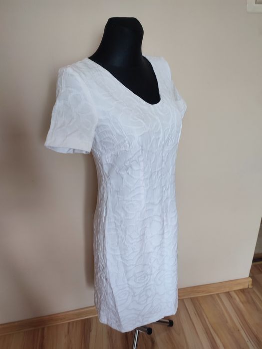 Biała sukienka ślubna Monnari damska elegancka bodycon 36 S