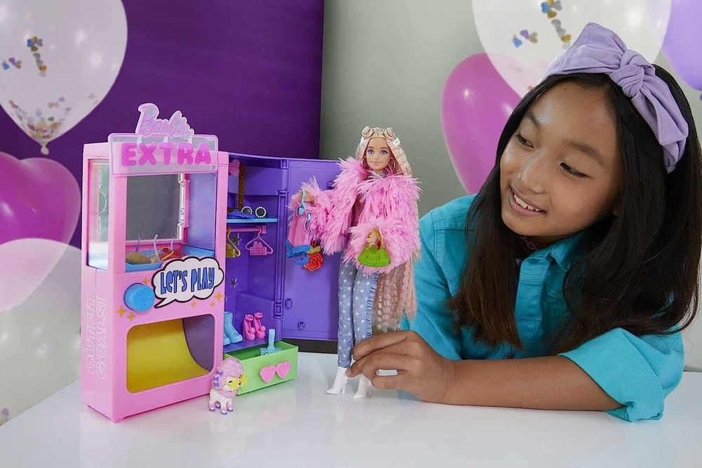 Модний ігровий екстра шкаф Barbie Extra Surprise Fashion