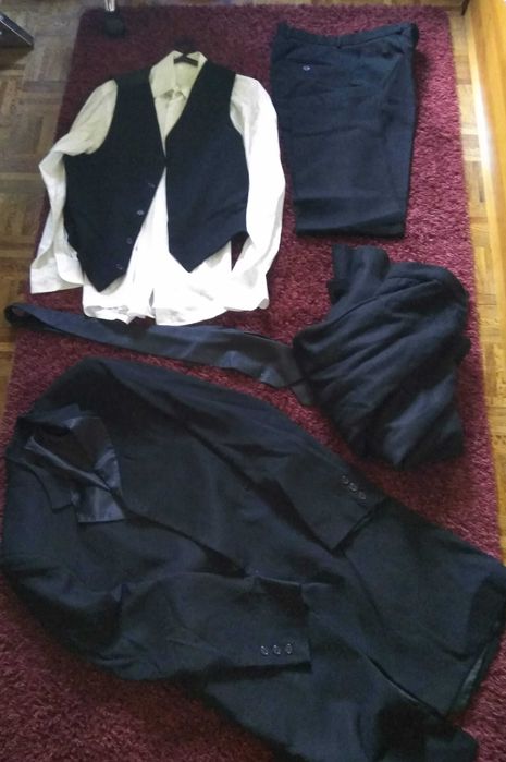 Traje académico masculino com 3 peças (em conjunto ou individual)